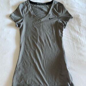 Nike Women's Short Sleeve Gray Tee